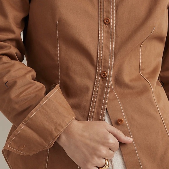 Madewell’s darted button-up shirt in (re)generative chino! - Picture 6 of 9